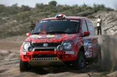 Fiat Panda 4x4 da raid, allestimento PandaDakar.